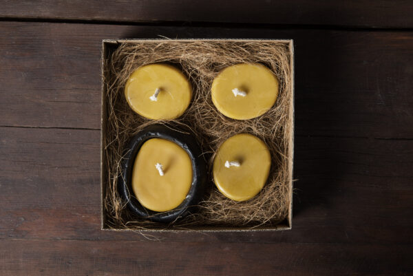 Beeswax Candle With Wooden Stand Dark
