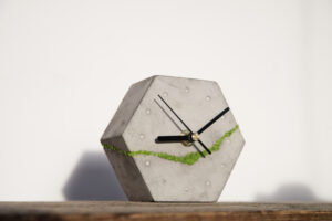 Hexagonal Concrete Table Clock With Reindeer Moss Light