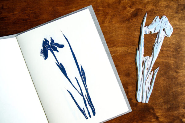 Roślinna grafika wykonana na warsztatach linorytu