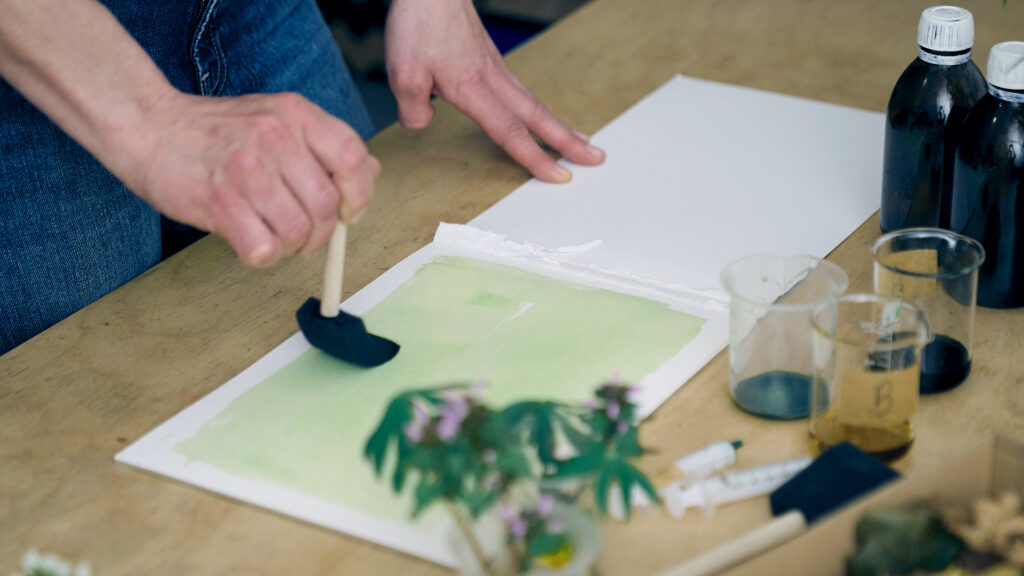 Zajęcia z cyjanotypii w pracowni w Warszawie